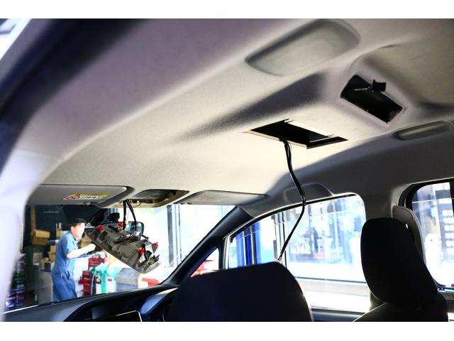 トヨタ　ヴォクシー　ハイブリッド　納車　フリップダウンモニター　80　カロッツェリア