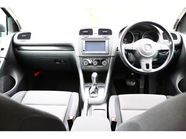 フォルクスワーゲン ゴルフ TSIトレンドラインプレミアムエディション 入荷 販売 在庫