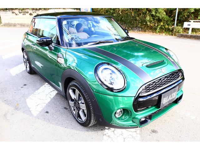 MINI  クーパーS  3ドア　６０years edition  6MT  新入庫！