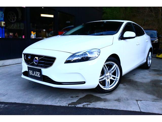 ボルボ　V40　SE　納車　販売