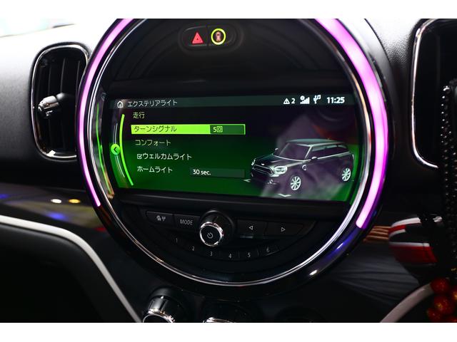 BMW　ミニ　クロスオーバーハイブリッド　デイライトON/OFF表示コーディング　ミラードロップコーディング　ミラー格納時間短縮コーデイング　ライトフォグ連動コーディング