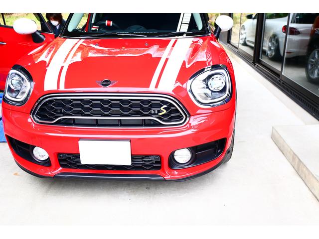 BMW　ミニ　クロスオーバーハイブリッド　デイライトON/OFF表示コーディング　ミラードロップコーディング　ミラー格納時間短縮コーデイング　ライトフォグ連動コーディング