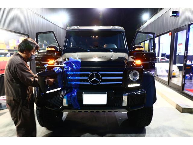 メルセデスベンツ　G550  4×４スクエアード　持ち込みウインカー交換