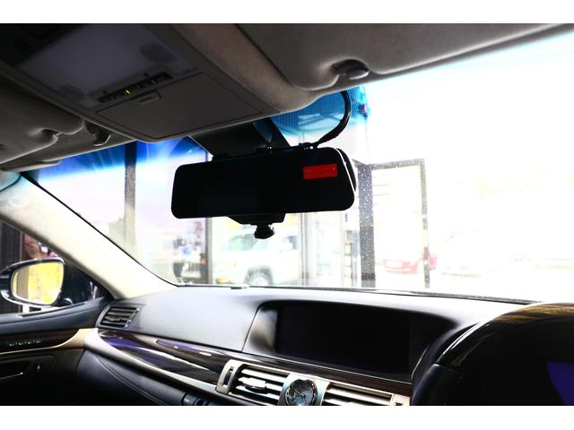 レクサス　LS　600ｈ　ミラー型ドライブレコーダー　取付