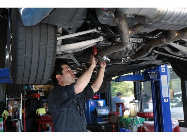 BMW　M4　Competition　持ち込み　ダウンパイプ　センターパイプ交換！