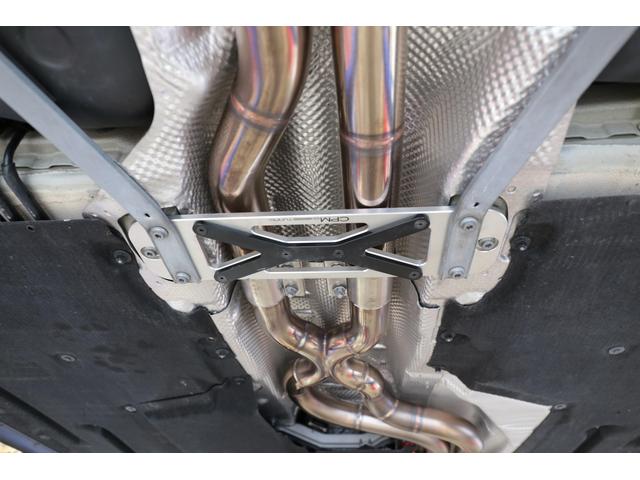 BMW　M4　Competition　持ち込み　ダウンパイプ　センターパイプ交換！