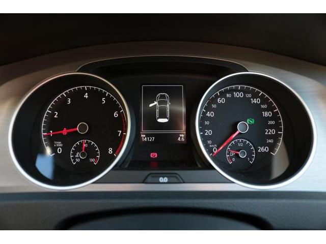 VW　ゴルフ７　販売車両　特選車両