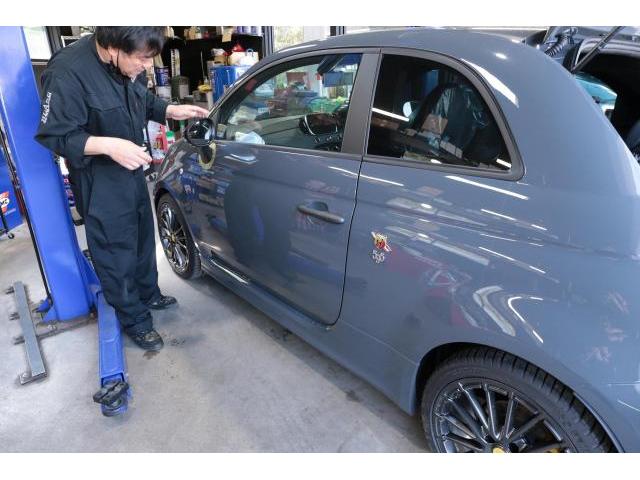 アバルト　595　ドアミラー　電動格納ミラー化　群馬　高崎