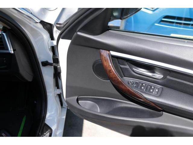 BMW　3シリーズ　ツーリングワゴン　スピーカー　交換　純正　トレードインスピーカー　持ち込み部品　デッドニング　群馬　高崎