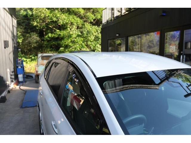 トヨタ　プリウスａ　1.8S　ZVW41W　雹　雹災　雹害　凹み　デントリペア　ボコボコ　凸凹　板金　鈑金　前橋　玉村　伊勢崎　高崎　藤岡　群馬　北関東　関東