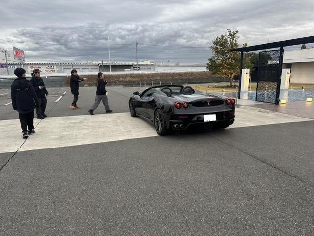 告緊急告知　詳細はもう少しお待ちください　撮影　フェラーリ　Ferrari　F430　群馬　高崎　ドローン知