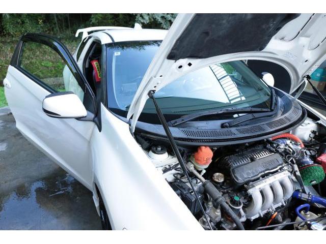 ホンダ Honda CR-Z 持ち込み部品 スロコン スロットルコントローラー タワーバー クーリングパネル カーテシランプ バッテリーホルダー ボンネットダンパー 取り付け 群馬 高崎