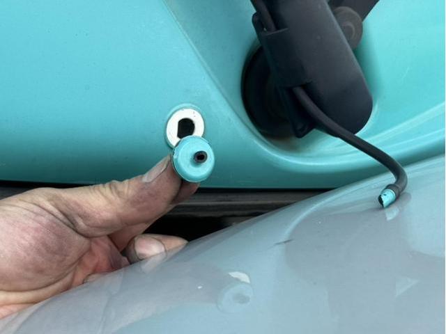 日野　ヒノ　レンジャー　ウイング車　トラック　箱車　アオリバランサー　交換　千葉　現地作業　群馬　高崎