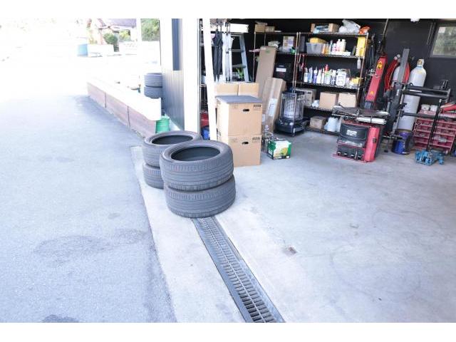 ポルシェ　Porsche　マカン　フロント/235/55 R 19 101Y　リヤ/255/50 R 19 103Y　認証タイヤ　バルブ　持ち込み　コンチネンタル　群馬　高崎