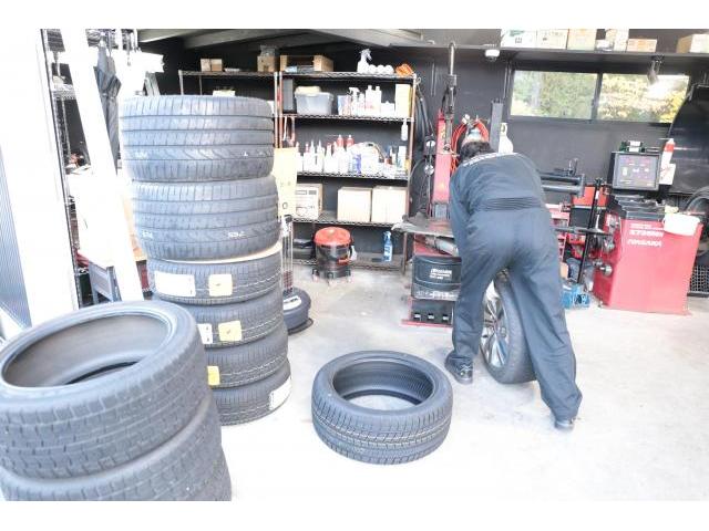 冬用タイヤの準備　お早めに！　スタッドレスタイヤ　組み替え　セット交換　降雪への備えはお済みですか？　群馬県　高崎市　　株式会社BLAZE