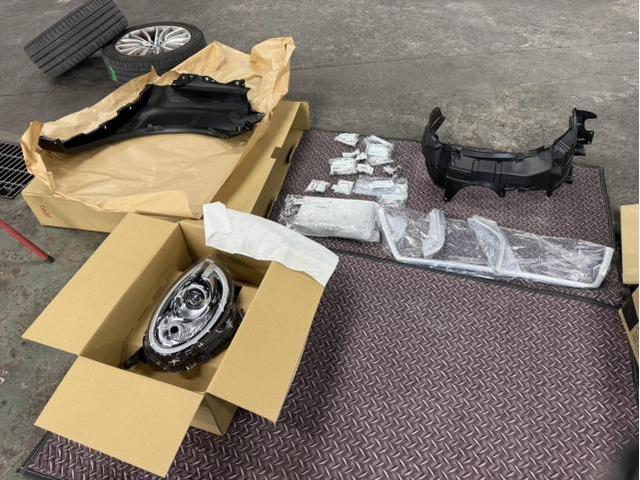 トヨタ　Toyota　パッソ　事故　修理　保険　鈑金　ヘッドライト　フロントバンパー　フェンダー　群馬　高崎