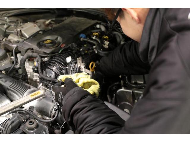 ジャガー　JAGUAR　Fペイス　オルタネーター発電不良　プーリー　破損　交換　バッテリー　交換　ピストンクーリングオイルジェットソレノイド　交換　群馬　高崎