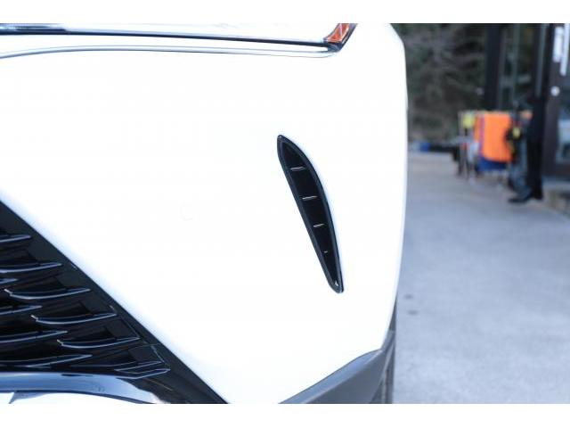 トヨタ　Toyota　ハリアー　ハイブリッド　グリル交換　PHEVグリル　PHEVグリル化　群馬　高崎