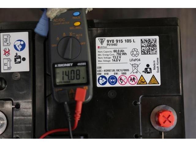 ポルシェ　911　カイエン　バッテリー低下　車両エレクトリカルシステムエラー　リチウムイオンバッテリー復旧　バッテリー上がり　充電できない　ポルシェ修理　現車無し修理　群馬県　高崎　株式会社BLAZE