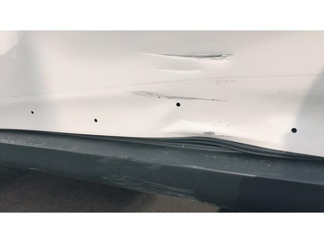 三菱　アウトランダー　板金・塗装・傷・凹み修理