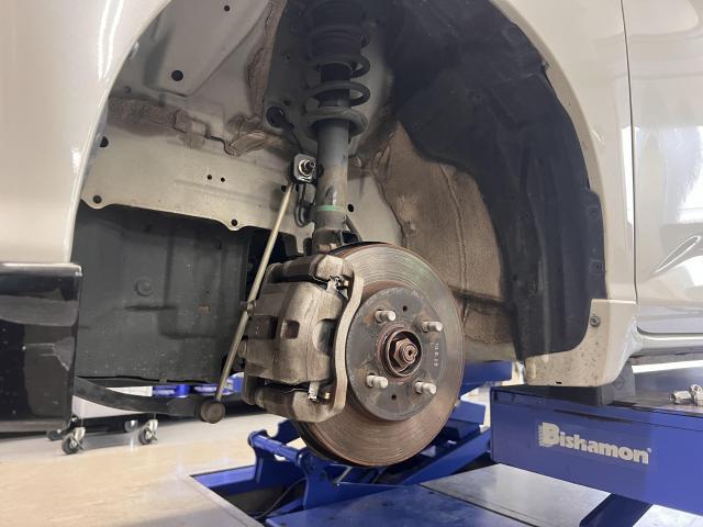 トヨタ タンク ショックアブソーバー交換（TOYOTA TANK ダンパー 足回り メンテナンス アライメント ルーミー ジャスティ）
