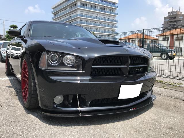 ＤＯＤＧＥチャージャーＳＲＴ8　　アメ車　簡易点検　持込みパーツ取付　【Ｒ1.10】