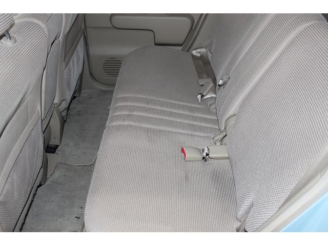 【「車のシート洗浄＆車内クリーニング」栃木県宇都宮市・鹿沼市ガレージシースワロー】～「日産　キューブ」シート洗浄・クリーニングでストレス解消！～