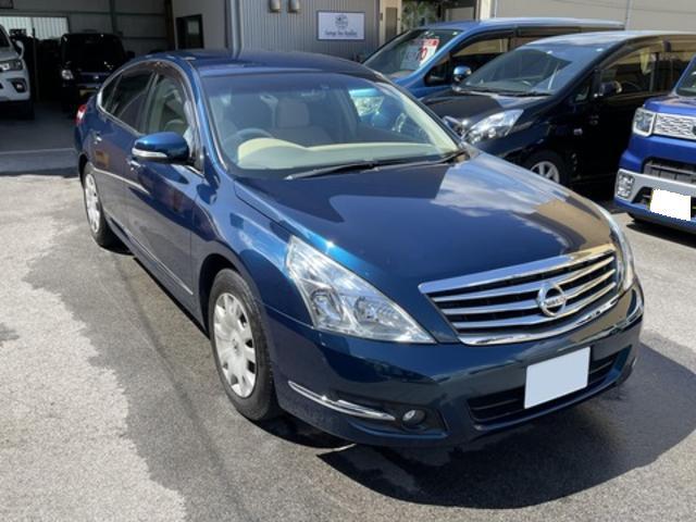 【作業メニュー：「車の鏡面磨き・内装クリーニング・シート洗浄」「日産　ティアナ（J32）250XE　ブルー】～栃木県宇都宮市・鹿沼市ガレージ　シースワロー～