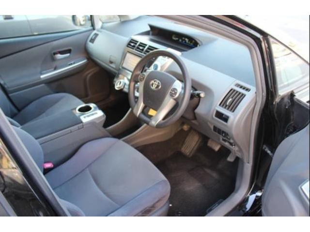 【「車検整備」トヨタ　プリウスα（ZVW41）機関だけでなく内装・外装のメンテナンスも！】～【栃木県鹿沼市・宇都宮市「ガレージ　シースワロー」作業メニュー～