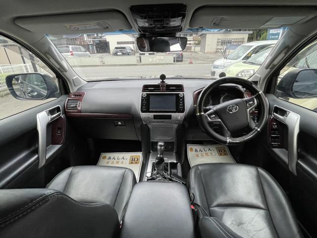【作業メニュー：「車の鏡面磨き・内装クリーニング」ランドクルーザープラド（TRJ150W）ブラック】～栃木県宇都宮市・鹿沼市ガレージ　シースワロー～