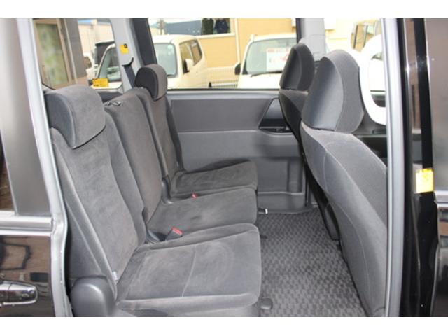 【「車検整備」トヨタ　ヴォクシー（ZRR70G）ブラック機関だけでなく内装・外装のメンテナンスも！】～【栃木県鹿沼市・宇都宮市「ガレージ　シースワロー」作業メニュー～