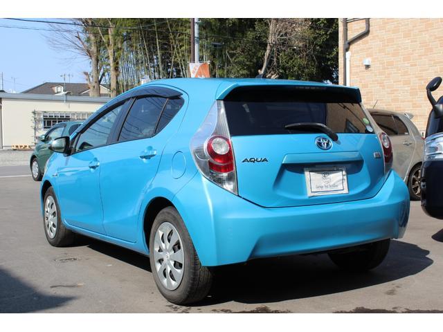 【作業メニュー：「車の鏡面磨き・内装クリーニング」トヨタ　アクア（NHP10）】～栃木県宇都宮市・鹿沼市ガレージ　シースワロー～