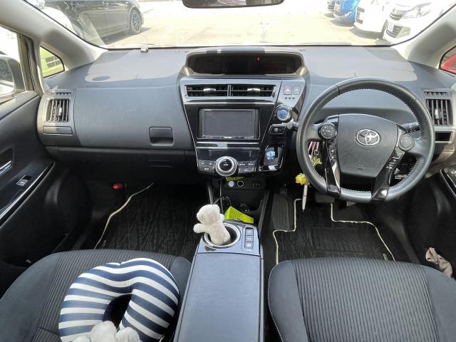 【「車検整備」トヨタ　プリウスα（ZVW41W）S　パールホワイト　機関だけでなく内外装のメンテナンスも！】～【栃木県鹿沼市・宇都宮市「ガレージ　シースワロー」作業メニュー～