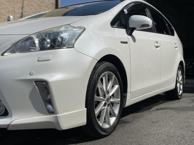 【作業メニュー：「外装の鏡面磨き・内装クリーニング＆シート洗浄＆車内消臭」トヨタ　プリウスα（ZVW41）】～栃木県宇都宮市・鹿沼市ガレージ　シースワロー～