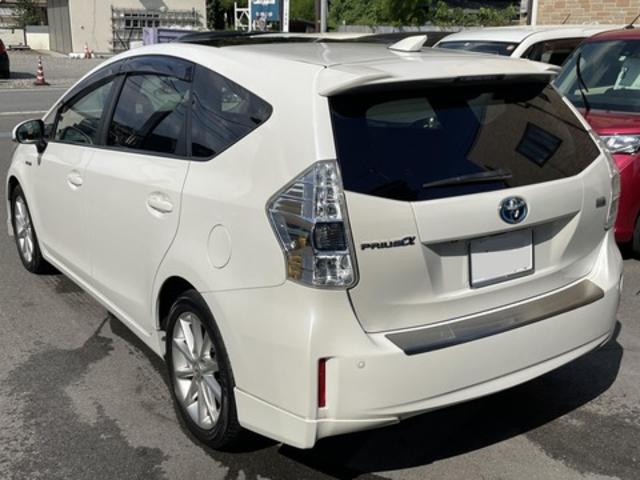 【作業メニュー：「外装の鏡面磨き・内装クリーニング＆シート洗浄＆車内消臭」トヨタ　プリウスα（ZVW41）】～栃木県宇都宮市・鹿沼市ガレージ　シースワロー～