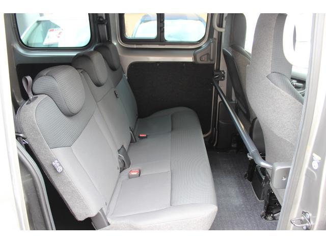 【作業メニュー：「外装の鏡面磨き・内装クリーニング」日産　NV200バネットバン（VM20）】～栃木県宇都宮市・鹿沼市ガレージ　シースワロー～