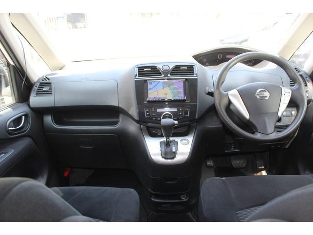 【作業メニュー：「外装の鏡面磨き・内装クリーニング」日産　セレナ（C25）】～栃木県宇都宮市・鹿沼市ガレージ　シースワロー～