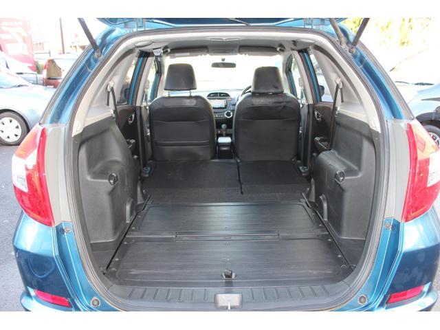 【作業メニュー：「外装の鏡面磨き・内装クリーニング」ホンダ　フィットシャトル（GG7）】～栃木県宇都宮市・鹿沼市ガレージ　シースワロー～