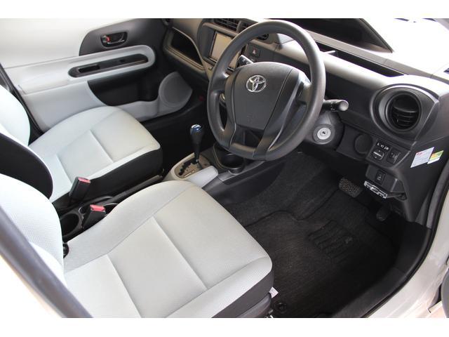 【作業メニュー：「外装の鏡面磨き・内装クリーニング」トヨタ　アクア（NHP10）】～栃木県宇都宮市・鹿沼市ガレージ　シースワロー～