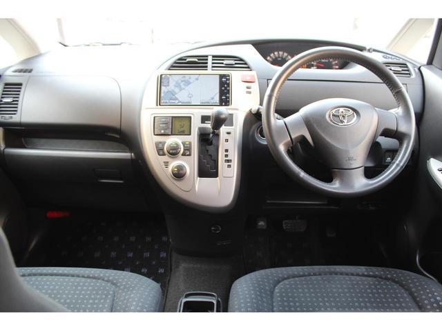 【作業メニュー：「外装の鏡面磨き・内装クリーニング」トヨタ　ラクティス（NCP100）】～栃木県宇都宮市・鹿沼市ガレージ　シースワロー～