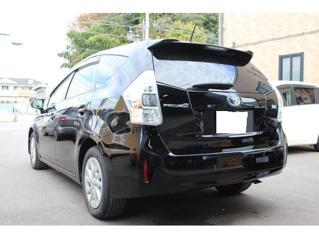 【作業メニュー：「外装の鏡面磨き・内装クリーニング」トヨタ　プリウスα（ZVW41W）】～栃木県宇都宮市・鹿沼市ガレージ　シースワロー～