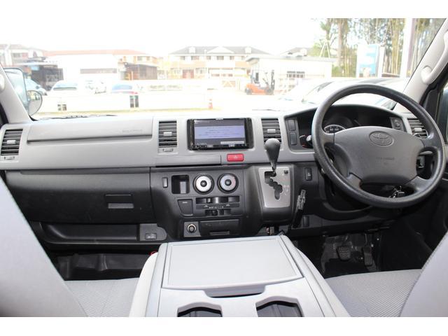 【作業メニュー：「外装の鏡面磨き・内装クリーニング」トヨタ　ハイエースバン（KDH205V)】～栃木県宇都宮市・鹿沼市ガレージ　シースワロー～