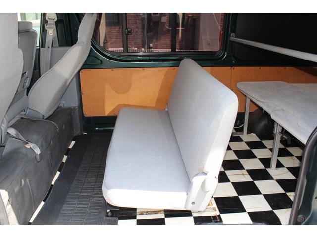 【作業メニュー：「外装の鏡面磨き・内装クリーニング」トヨタ　ハイエースバン（KDH205V)】～栃木県宇都宮市・鹿沼市ガレージ　シースワロー～