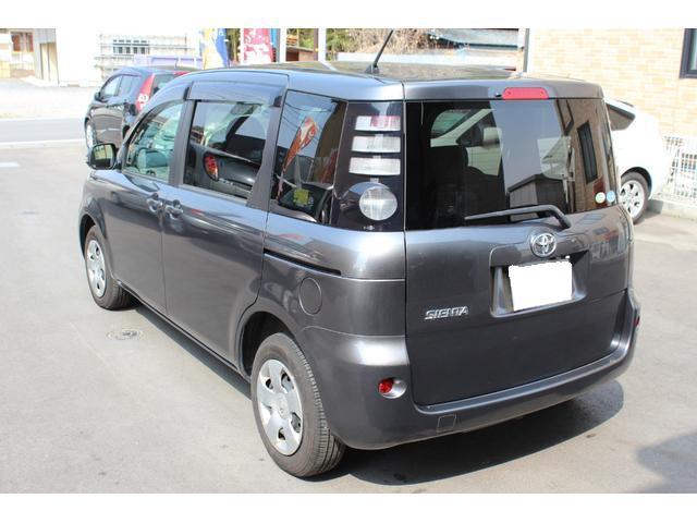 【作業メニュー：「外装の鏡面磨き・内装クリーニング」トヨタ　シエンタ（NCP81G）】～栃木県宇都宮市・鹿沼市ガレージ　シースワロー～