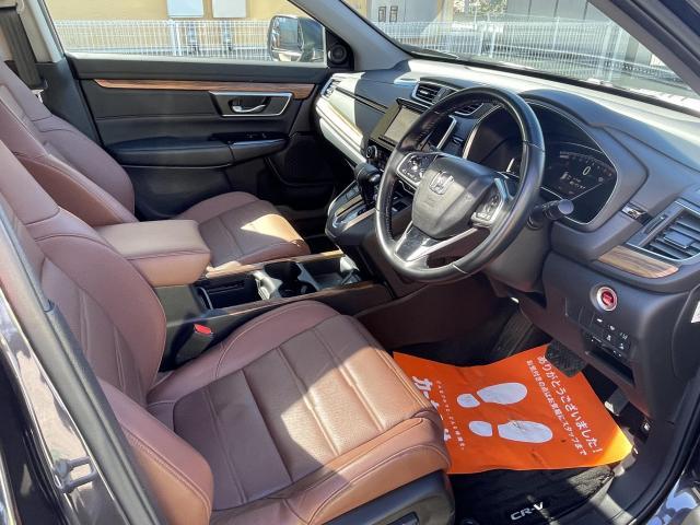 【作業メニュー：「外装の鏡面磨き・内装クリーニング」ホンダ　CR-V（RW2）】～栃木県宇都宮市・鹿沼市ガレージ　シースワロー～