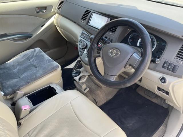 【「車検整備」トヨタ　アイシス（ZGM11W）　機関だけでなく内外装のメンテナンスも！】～【栃木県鹿沼市・宇都宮市「ガレージ　シースワロー」作業メニュー～
