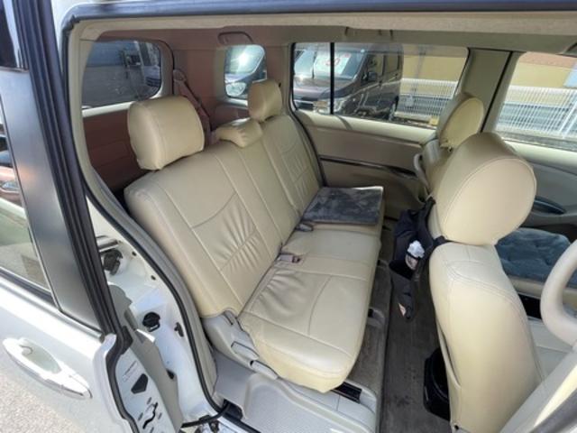 【「車検整備」トヨタ　アイシス（ZGM11W）　機関だけでなく内外装のメンテナンスも！】～【栃木県鹿沼市・宇都宮市「ガレージ　シースワロー」作業メニュー～
