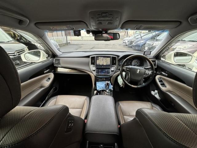 【作業メニュー：「外装の鏡面磨き・内装クリーニング」トヨタ　クラウンマジェスタ（GWS214）】～栃木県宇都宮市・鹿沼市ガレージ　シースワロー～