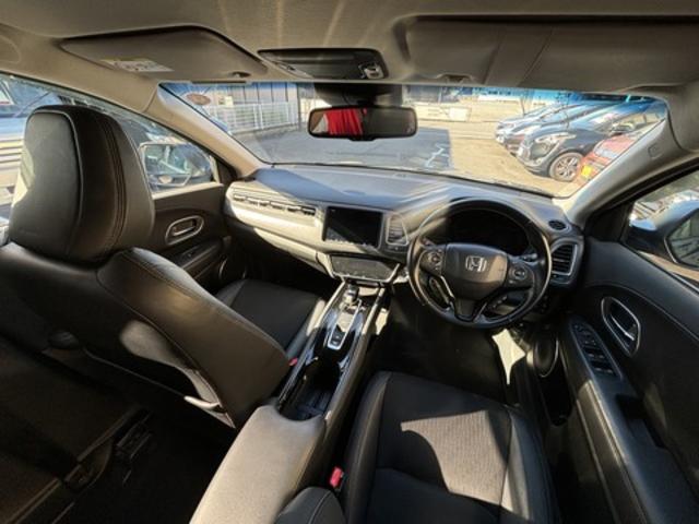 【作業メニュー：「外装の鏡面磨き・内装クリーニング」ホンダ　ヴェゼルハイブリッド（RU3）】～栃木県宇都宮市・鹿沼市ガレージ　シースワロー～