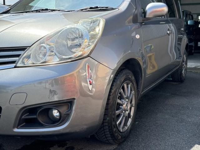 【作業メニュー：「外装の鏡面磨き・内装クリーニング」日産　ノート（E11）】～栃木県宇都宮市・鹿沼市ガレージ　シースワロー～